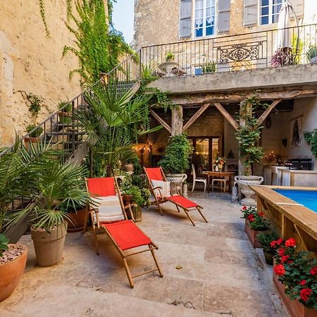 콩돔 Champagne House - Elegance, Luxury And Charm B&B 외부 사진