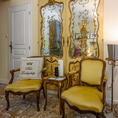 콩돔 Champagne House - Elegance, Luxury And Charm B&B 외부 사진