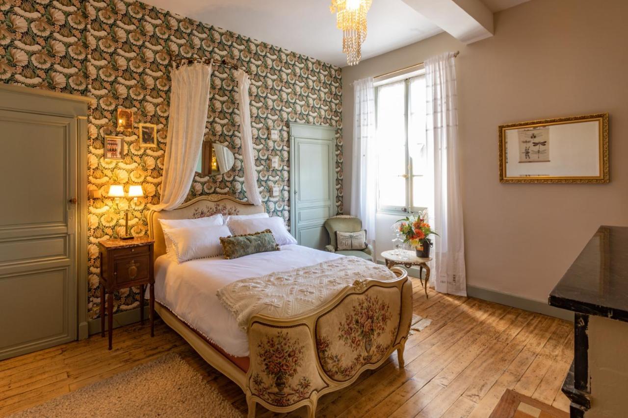 콩돔 Champagne House - Elegance, Luxury And Charm B&B 외부 사진