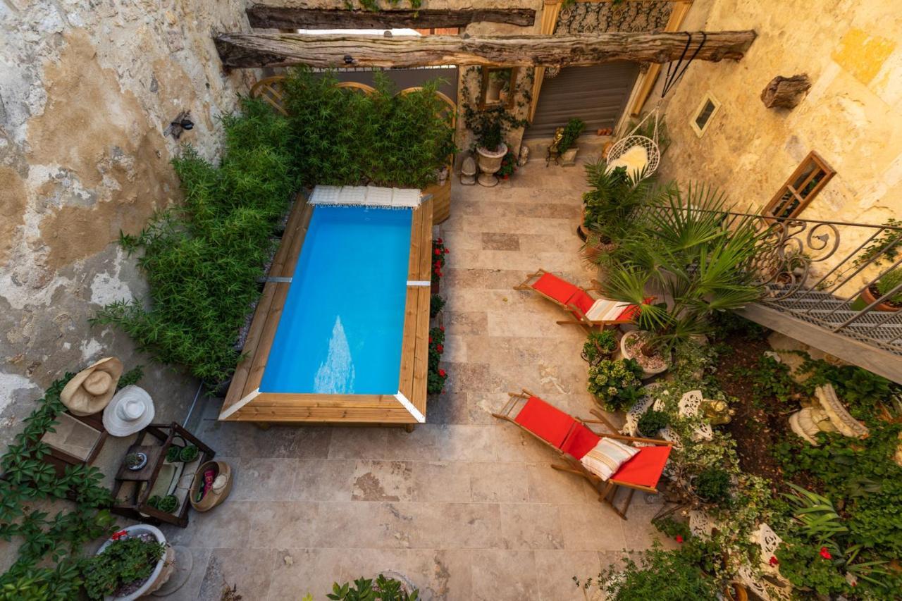 콩돔 Champagne House - Elegance, Luxury And Charm B&B 외부 사진