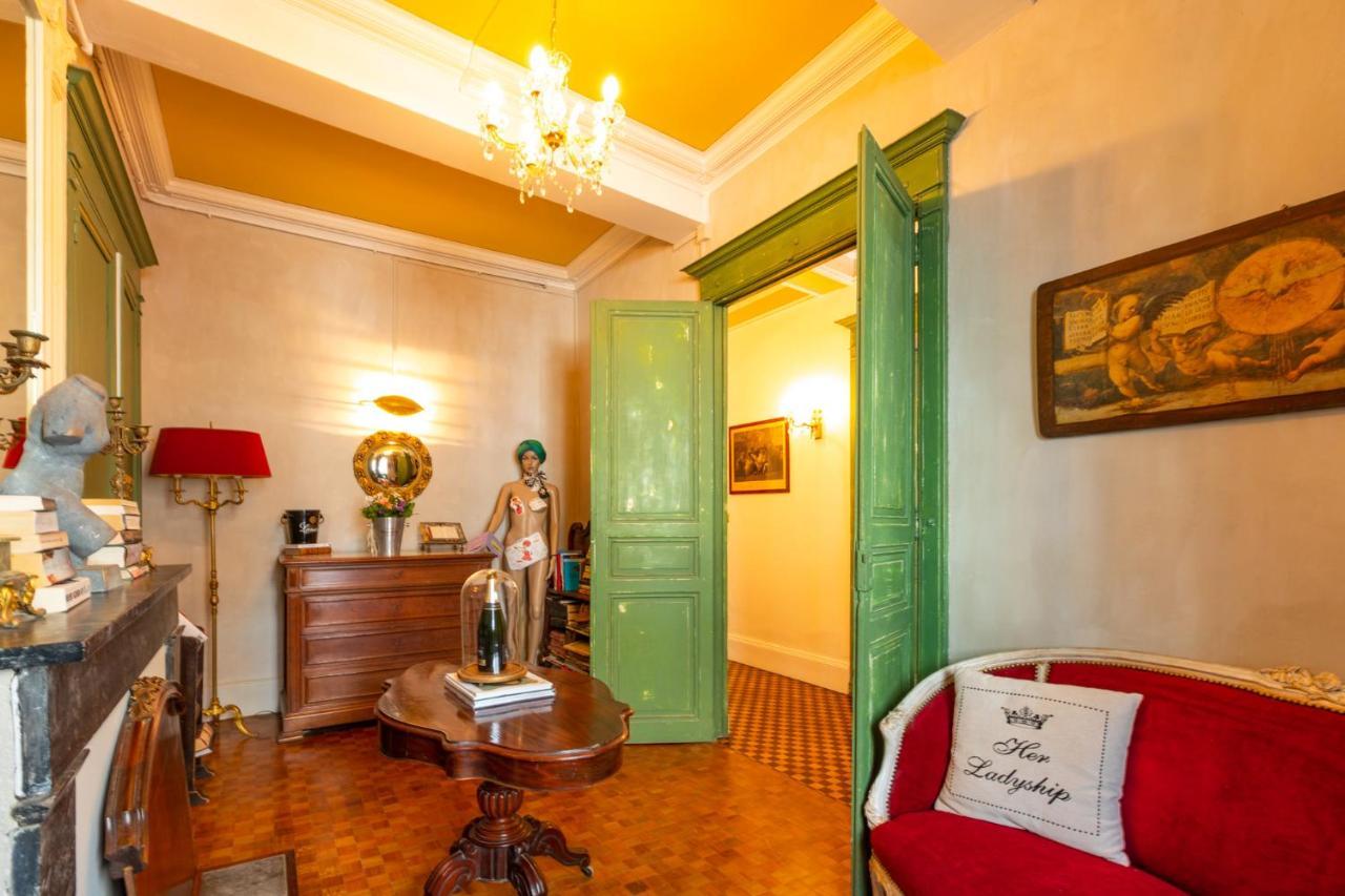콩돔 Champagne House - Elegance, Luxury And Charm B&B 외부 사진