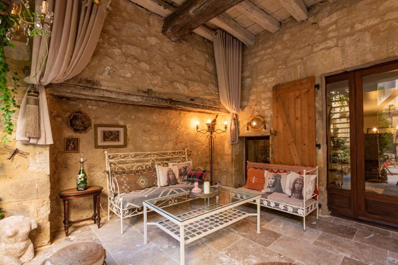 콩돔 Champagne House - Elegance, Luxury And Charm B&B 외부 사진