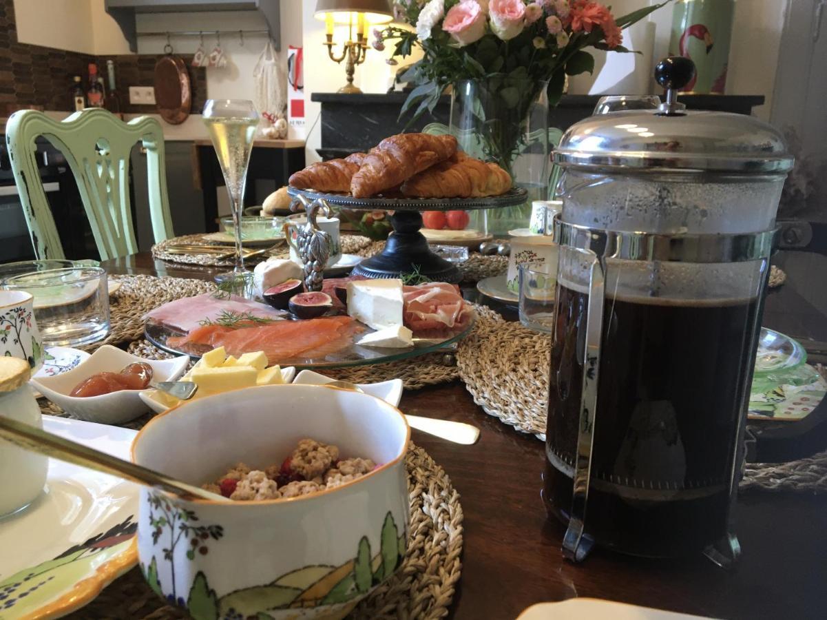 콩돔 Champagne House - Elegance, Luxury And Charm B&B 외부 사진