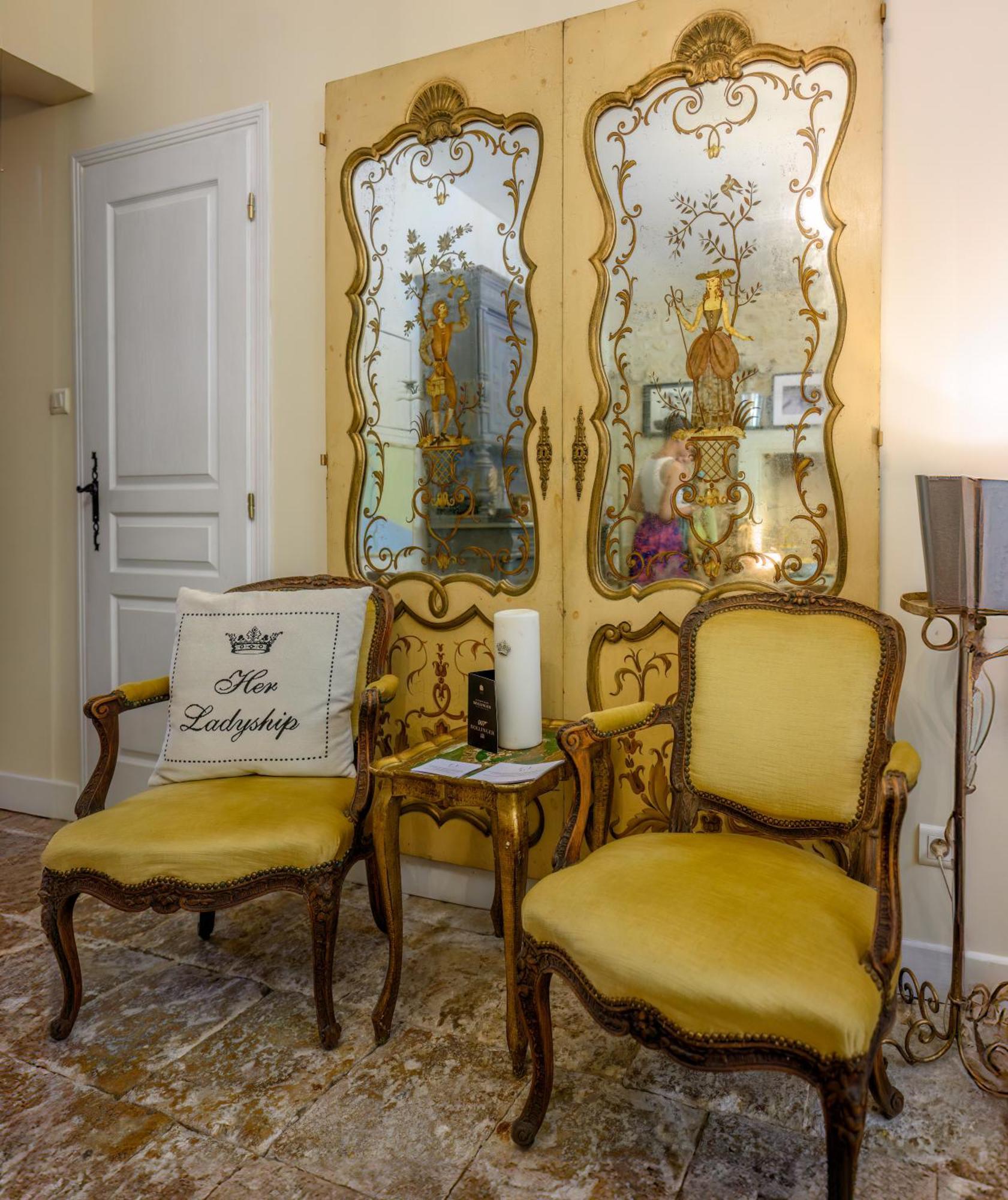 콩돔 Champagne House - Elegance, Luxury And Charm B&B 외부 사진
